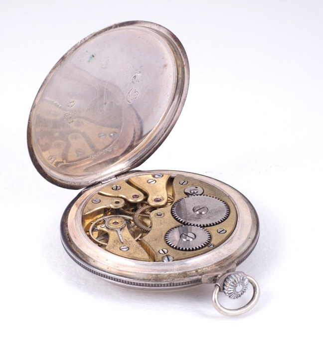 Карманные часы. Германия, La Birse. Начало ХХ века. Корпус: серебро. Диаметр 4,8 см.