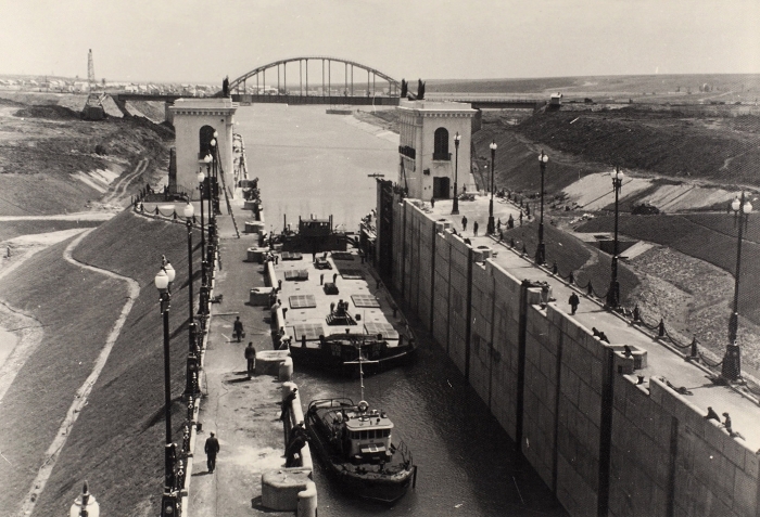[Отпечаток времени съемки] Фотография: «Канал Волга-Дон» / фот. Д. Бальтерманц. [Сталинград, 1952].