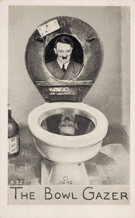 Открытка-карикатура на Гитлера: Наблюдатель за чашей. [The Bowl Gazer. На англ. яз.] Нью-Йорк: Graphic Post Card C°, [1942].