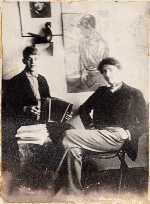 Фотография: Есенин и Городецкий / фот. М. Мурашов. 1915 (снимок); сер. ХХ в. (отпечаток).