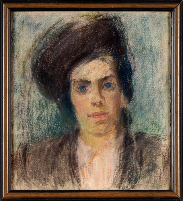 Оранская Татьяна Александровна (1914–1980) «Женский портрет». 1960-е — 1970-е. Бумага, пастель, 32,5x29,7 см.